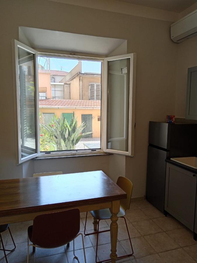 B&Big Apartment Пьомбино Екстериор снимка